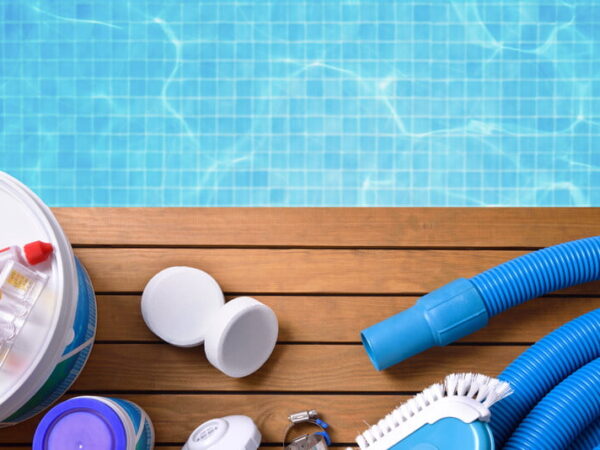 4 cosas que debe hacer al menos una vez al año para mantener su piscina