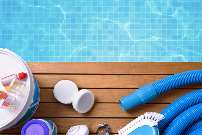 4 cosas que debe hacer al menos una vez al año para mantener su piscina