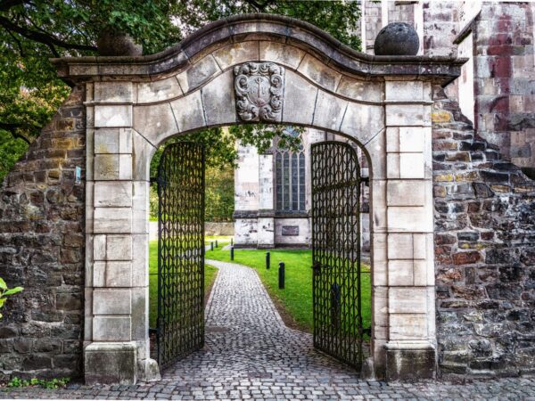 Los 7 beneficios principales de tener hermosas puertas de hierro forjado para su hogar