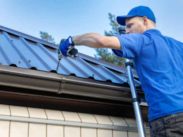 Tejas de ceramica vs techo de metal: ¿Cuál es el adecuado para usted?