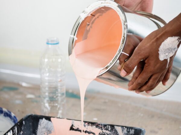 ¿Cuánto tiempo se tarda en pintar una habitación?  Una guía para propietarios de viviendas