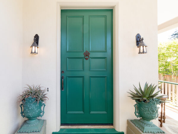 ¿Cuáles son los tipos de puertas de entrada para su casa?